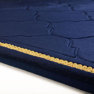 Tapis de prière islamique de luxe sur mesure, antidérapant, imprimé numériquement, pour le culte, vente en gros, pour voyages, par le fabricant Jaenamaz - Product Image 6