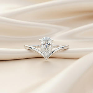 Bague légère en or 14 carats avec diamant de laboratoire taille poire de 1,10 carat, design unique, alliance d'anniversaire, or massif 10 carats, fournisseur de bijoux fins - Product Image 6