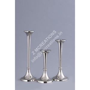 Ensemble de 3 bougeoirs coniques en métal, supports décoratifs pour bougies pilier, pour Noël et Pâques, décoration de table faite à la main - Product Image 1