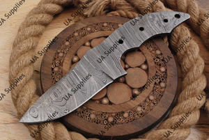 Cuchillo de acero de Damasco UA Supplies Drop Point de hoja fija de 8 pulgadas para camping, senderismo, pesca, grado industrial, afilado como una navaja. - Product Image 2