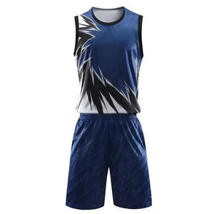 Tenue de basketball confortable, ensemble maillot et short de basketball, fabriqué avec un matériau respirant, conçu pour les entraînements et les matchs. - Product Image 1