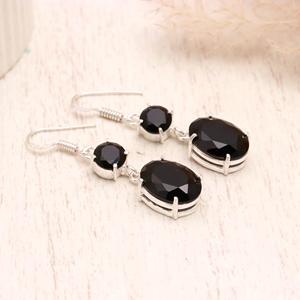 Pendientes de Piedra Preciosa de Ónix Negro Natural - Pendientes Colgantes de Plata de Ley 925 para Mujer - Regalo de Joyería Hecha a Mano - Product Image 4