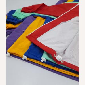 Chaqueta de lluvia para exteriores para niños y niñas de alta calidad, chaqueta impermeable cortavientos, chaqueta de lluvia transpirable - Product Image 4