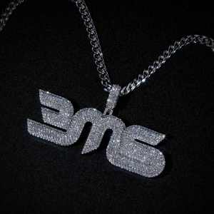 จี้ห้อยคอฮิปฮอปสั่งทำพิเศษสุดหรู ประดับเพชรโมอิสซาไนต์ VVS เงินแท้ 925 ชุบทอง ผ่านการทดสอบเพชร - Product Image 2