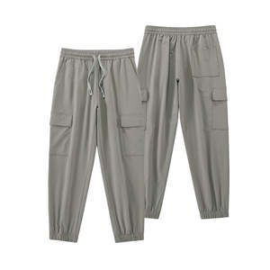 Estilo Ejecutivo Táctico: Almacenamiento interno oculto y tela estilo chino para un toque discreto y casual de negocios. - Product Image 2