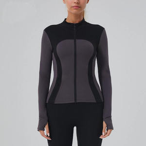 Fabricant de hauts de yoga pour femmes |   Vêtements d'entraînement extensibles - Product Image 1