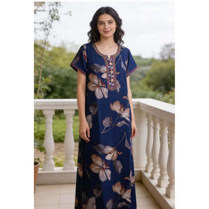 Camisón Largo Estampado Cómodo para Mujer Alpine, Mangas Cortas con Bolsillo Lateral Completo, Ropa de Dormir Suave - Product Image 5