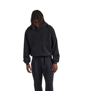 Elite men's dual-tone tracksuits. Features modern <b>zip</b>-<b>up</b> <b>jackets</b> and matching joggers with bold athletic side panels. - Product Image 3