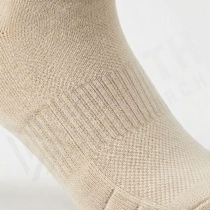 Chaussettes ras du cou en coton tricoté de couleur unie, respirantes, pour usage quotidien, style décontracté pour adulte, collection printemps - Product Image 5