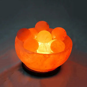 Décoration d'intérieur, lampe en sel de l'Himalaya avec 6 boules de massage, qualité supérieure, fabriquée au Pakistan - Product Image 2