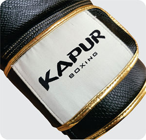 Gants de boxe professionnels de luxe avec détails dorés et finition en cuir de qualité supérieure pour le sparring, l'entraînement au sac de frappe et la salle de sport - Product Image 4