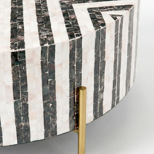 Mesa de Centro con Incrustaciones de Madreperla, Mosaico de Conchas, Mueble de Lujo Hecho a Mano para Sala de Estar, Vietnam - Product Image 4