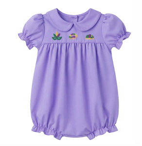 Nœuds français faits à la main, collection Mardi Gras. bulle de bébé. blanc avec des motifs mignons pour les enfants. - Product Image 6
