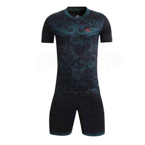Ensemble short et maillot de football sublimé noir et turquoise pour homme, col en V, manches courtes, anti-humidité, coupe ajustée, tenue de sport - Product Image 1