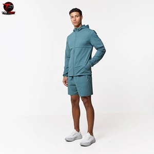 Conjunto de Pantalones Cortos Deportivos Tri Pro Sports para Hombre, Unisex, Estilo Vintage, 100% Poliéster, Estampado, Corte Holgado, Ligero, con Cierre de Cremallera - Product Image 1
