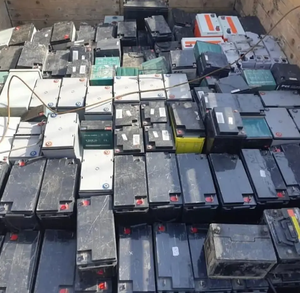 Déchets de batteries au plomb de qualité supérieure pour applications de recyclage industriel avec récupération de matériaux fiable et prix de gros compétitif - Product Image 6