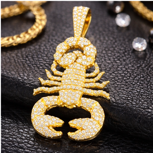 Colgante de Plata 925 Bañado en Oro con Moissanita y Diamantes, Diseño de Escorpión Zodiacal Estilo Hip Hop, Personalizado y Moderno, para Fiesta - Product Image 4