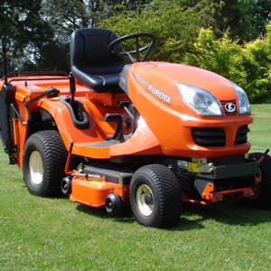 Tondeuse autoportée à essence Kubota 764cc, usage commercial, largeur de coupe 42 pouces, livraison rapide, en stock maintenant – Prix usine, vente chaude - Product Image 2