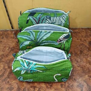 Lot de 3 trousses de toilette matelassées en coton 100 % avec fermeture éclair, écologiques, pour femmes - Product Image 5