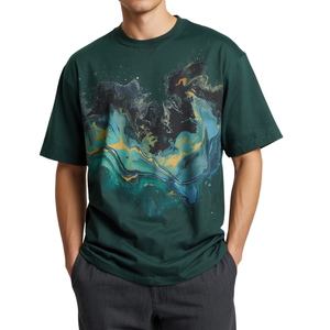 T-shirt moderne pour homme, coupe ample, avec impression numérique graphique Liquid Motion, impression en relief et détails brodés tendance - Product Image 1
