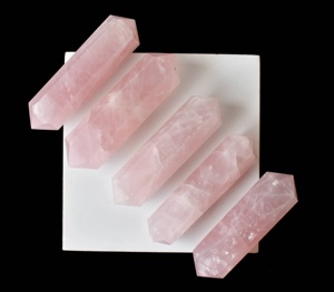 Cristales de Cuarzo Rosa de Primera Calidad al por Mayor, Puntas Dobles para Decoración y Regalos - Product Image 1