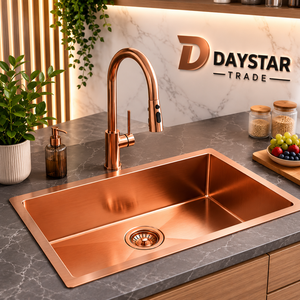 Évier de cuisine rectangulaire Daystar Trade en cuivre martelé fait main, à un seul bac, un seul trou, facile à nettoyer, à encastrer, surface brossée - Product Image 1