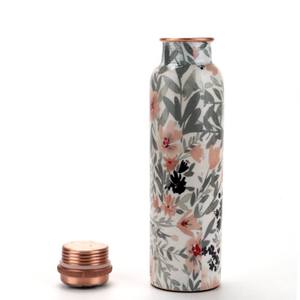 Vintage Blossom <b>Copper</b> <b>Drinking</b> <b>Bottle</b> Artistic Garden Inspired Metal Flask Leakproof Wellness Drinkware OEM Wholesale - Product Image 1