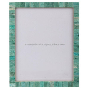 Marco de fotos con incrustaciones de resina de hueso de madera hermoso hecho a mano personalizado troquelado impresión alta calidad decoración del hogar India - Product Image 1