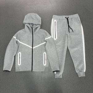 Conjunto de Sudadera con Capucha y Chaqueta Deportiva de Algodón con Cremallera y Capa de Aire para Hombre 2026, Novedad de Otoño, Reflectante con Detalles de Goma - Product Image 2