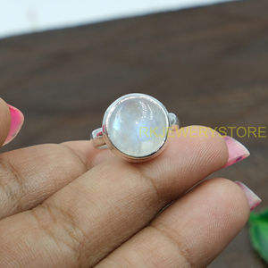 แหวนมูนสโตนสีฟ้า แหวนเงินแท้ 925 แหวนดีไซน์แฮนด์เมด แหวนพลอย แหวนมูนสโตน เครื่องประดับมูนสโตน ของขวัญคริสต์มาส - Product Image 5