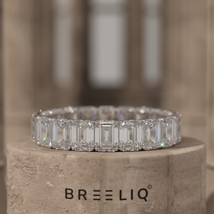 Anillo de Eternidad de Diamantes Cultivados en Laboratorio con Forma de Esmeralda en Oro de 14K, Anillo de Boda de Diseño para Mujer - Product Image 5