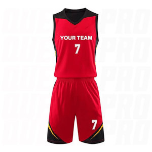 Uniforme de basket-ball personnalisé pour enfants, garçons, hommes et adultes, maillot et short de basket-ball rouges personnalisés avec nom et logo - Product Image 3