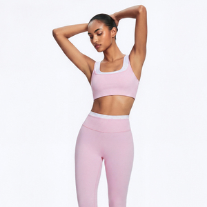 Ensemble de yoga 2 pièces rose : Crop top à col halter et fermeture éclair quart de tour, et Legging taille haute longueur intégrale, sans couture, extensible dans les quatre sens, en Spandex/Nylon - Product Image 4