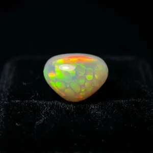 WA Gems โอปอลเอธิโอเปียทรงรีธรรมชาติ สีรุ้งหลากสี ประกายสวยงาม ลายรังผึ้ง น้ำหนัก 7.35 กะรัต สำหรับทำเครื่องประดับ - Product Image 3