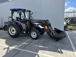Tractor LOVOL M404 TE 2024 de 40HP 4WD con ROPS, incluye cargador y cucharón 4 en 1 - Product Image 3