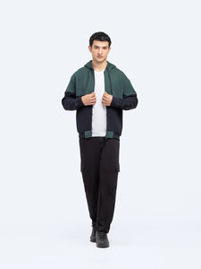 เสื้อฮู้ดซิปผู้ชาย ออกแบบโดยผู้ผลิตเสื้อผ้าชั้นนำ สำหรับสวมใส่ลำลองและในชีวิตประจำวัน - Product Image 3