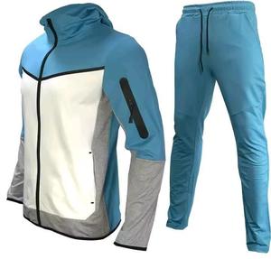 Grande veste à capuche unisexe avec poches, coutures naturellement douces et durables, respirante - Product Image 3