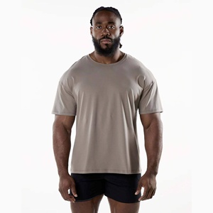T-shirt Homme Oversize Moderne à Séchage Rapide en Coton Respirant – Idéal pour l'Extérieur et le Quotidien - Product Image 1