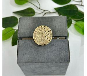 Anillo Ajustable de Latón Chapado en Oro de Primera Calidad con Moissanita, Moderno y Elegante para Bodas y Fiestas, Colección para Mujer - Product Image 1