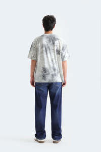 เสื้อยืดลายหินอ่อนผู้ชาย High Street คุณภาพสูง ระบายอากาศได้ดี บริการ OEM แขนสั้น สไตล์โมเดิร์นอาร์ต ผลิตในปากีสถาน - Product Image 2