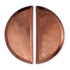 Bandeja martillada de cobre puro de Metal de forma semiredonda, bandeja de servicio de mesa de comedor de hotel y restaurante de estilo estándar - Product Image 1