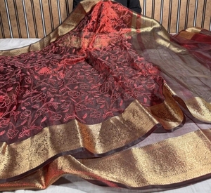 KV Embroidered Banarasi Tissue <b>Saree</b> (<b>Maroon</b>) - Product Image 3