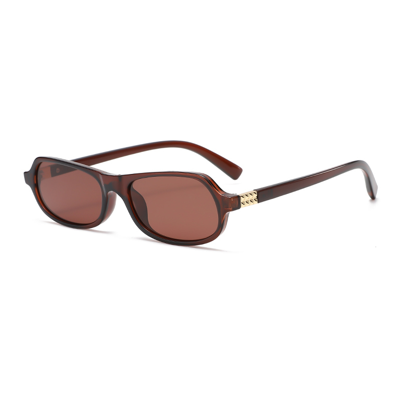 C6: Brown/ Brown