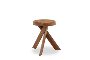 Tabouret trépied en bois massif artisanal, assise organique sculpturale, base en X, moderne et pliable, pour appartement et école - Product Image 6
