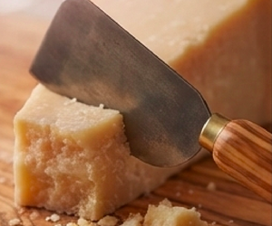 Trending Silver Head With Wooden Handle <b>Cheese</b> <b>Knives</b> <b>Set</b> Modern Design Kitchen Tools For Special Events And Tabletop Decor - Product Image 6