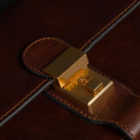 Dompet Kulit Unisex Gaya Taktis Outdoor Ukuran/Warna/Logo Dapat Disesuaikan Pengatur Dokumen Aman Dapat Digunakan Sepanjang Tahun
