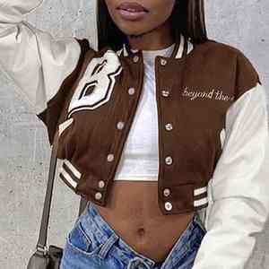 Blouson Bomber Court Personnalisé pour Femme, Style Universitaire, avec Broderie de Patchs, en Tissu Tricoté en Laine, Motif Imprimé - Tan Blanc Streetwear OEM - Product Image 4