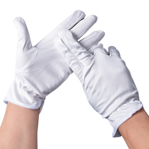 Gants hydratants respirants et doux pour le sommeil, soin réparateur pour peaux sèches, usage nocturne - Product Image 1