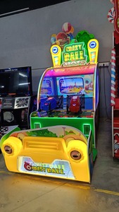 Máquina recreativa de tiro con bolas Crazy Ball para 2 jugadores, pantalla HD de 42 pulgadas, juego de canje operado con monedas - Product Image 4