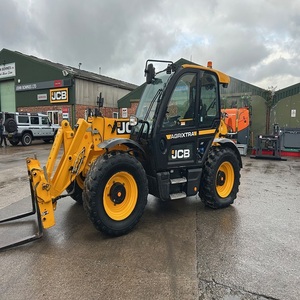 ทางเลือกอันชาญฉลาดสำหรับเกษตรกร JCB 542 70 Agri Xtra ช่วยให้การจัดการวัสดุอย่างมีประสิทธิภาพ ทำงานรวดเร็ว และให้ประสิทธิภาพการใช้น้ำมันเชื้อเพลิงที่ยอดเยี่ยม - Product Image 3